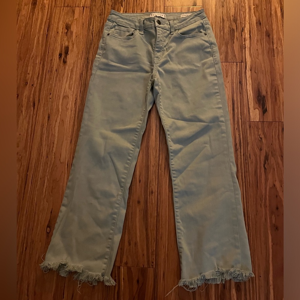 harper heritage sage jeans fray hem kick crop sage from francesca’s